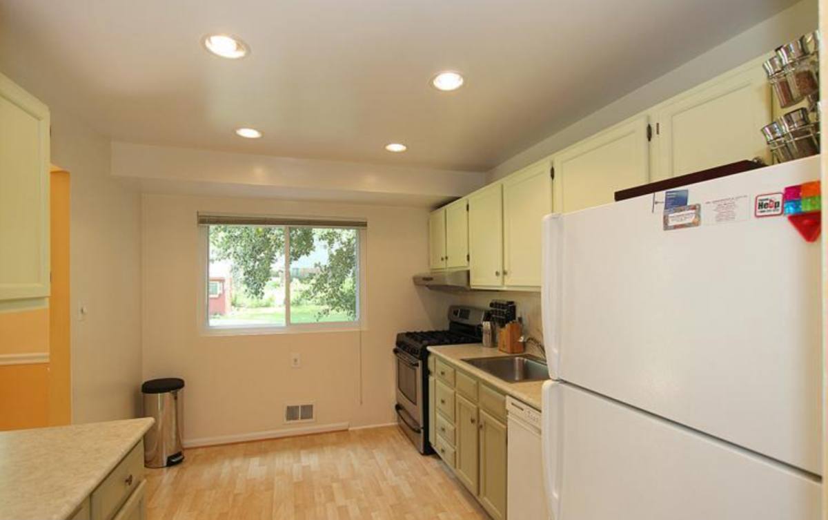 House for rent at 730 Harrington Rd, Rockville, MD 20852