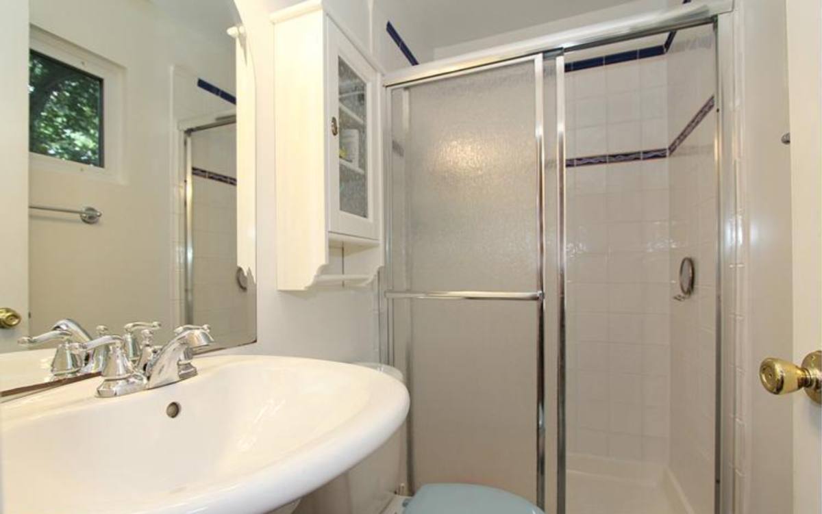 House for rent at 730 Harrington Rd, Rockville, MD 20852