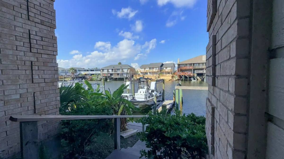 Condo for rent at 15421 Seamount Cay Court, Corpus Christi, TX 78418