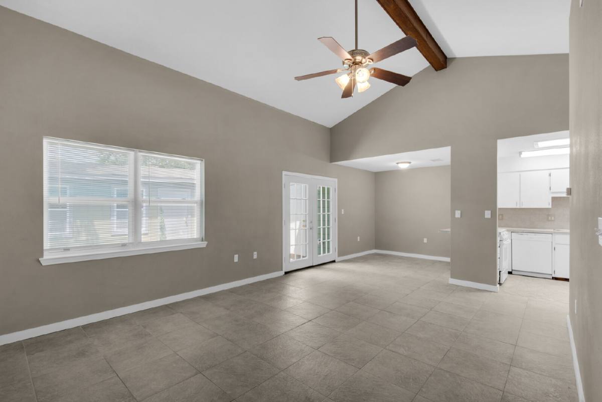 Townhouse for rent at 62 4th Ave #5, Shalimar, FL 32579