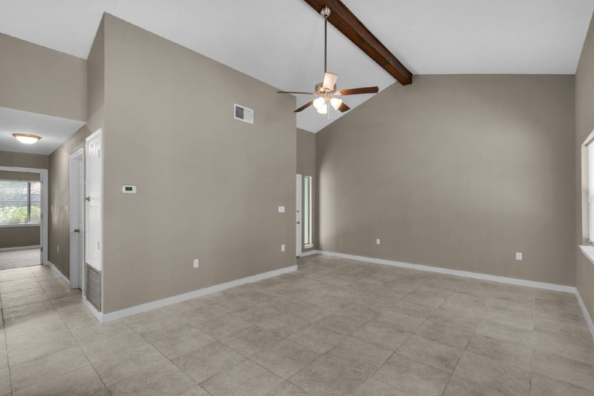 Townhouse for rent at 62 4th Ave #5, Shalimar, FL 32579