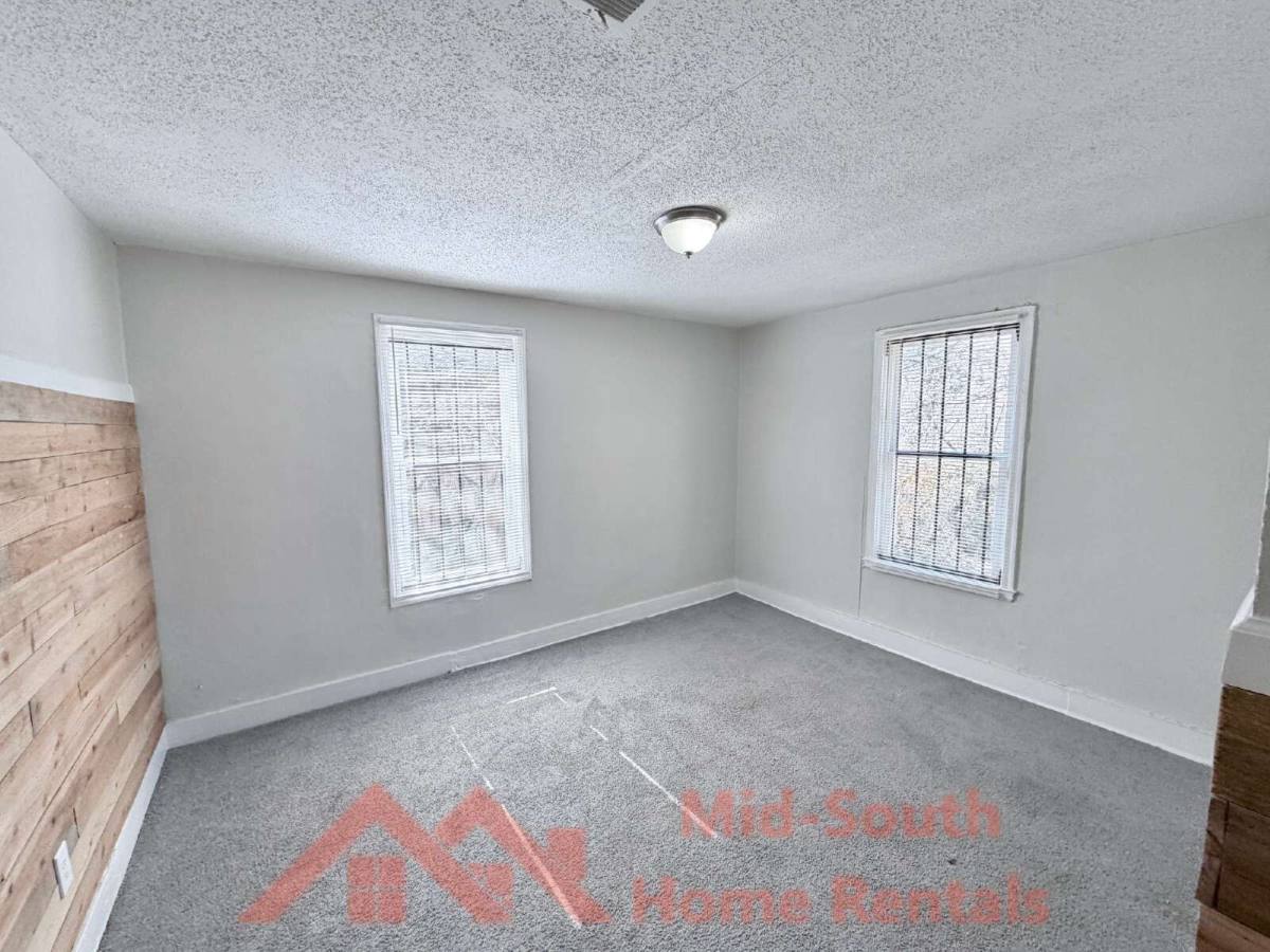 House for rent at 1417 Rayner St, Memphis, TN 38106