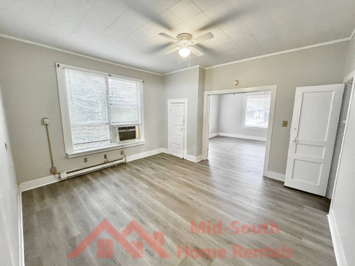 House for rent at 3592 Vivia Ave, Memphis, TN 38122