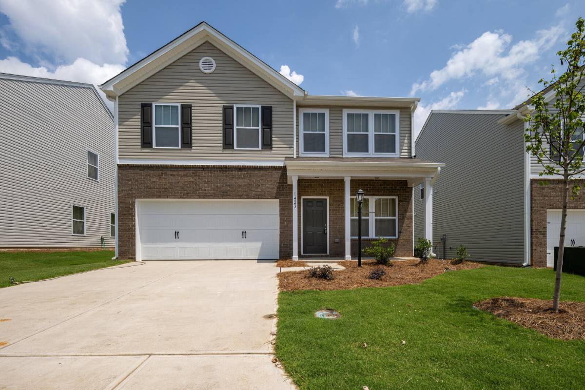 House for rent at 1423 Seawatch Dr, Winston Salem, NC 27127