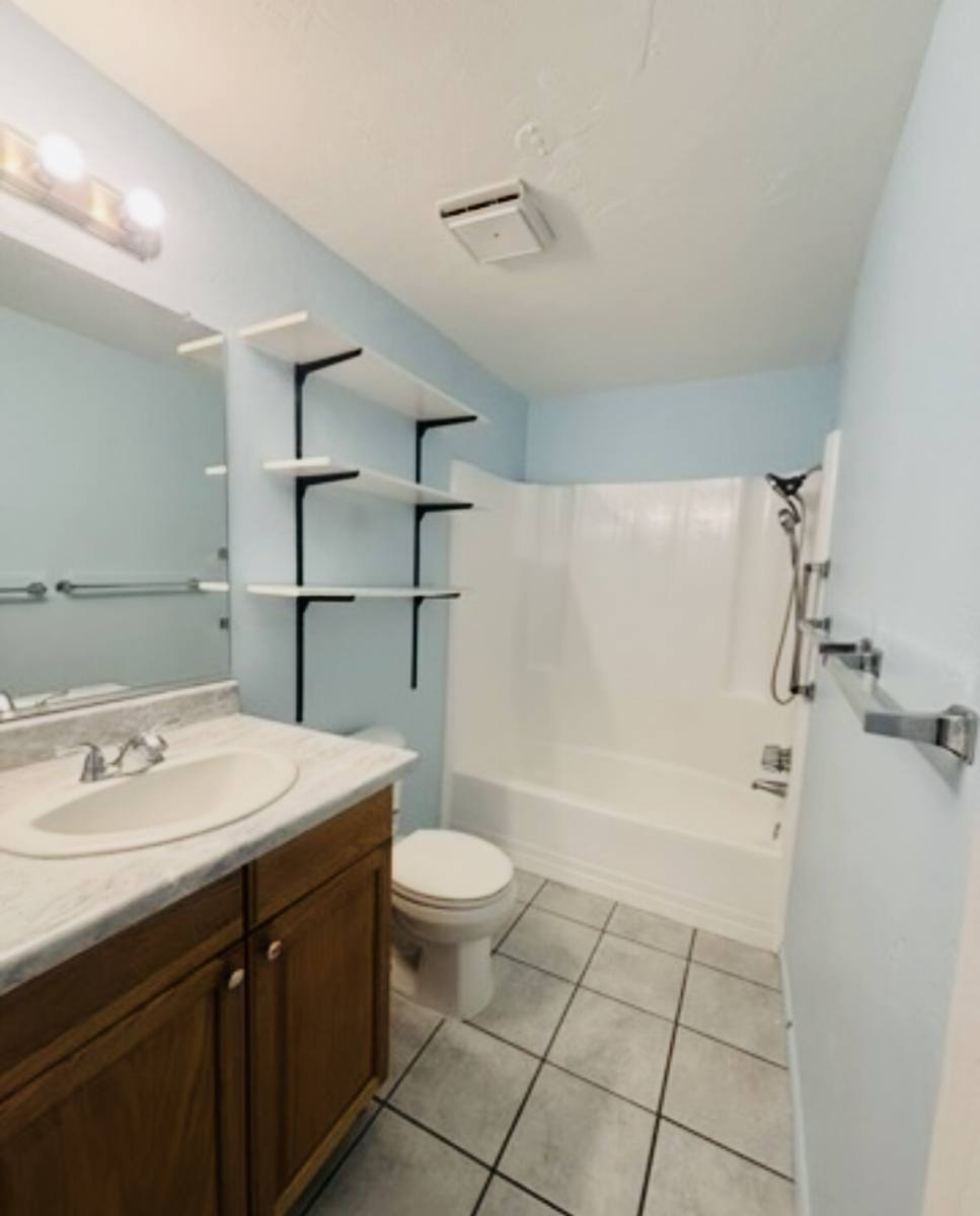 House for rent at 131 W Pastime Rd, Tucson, AZ 85705
