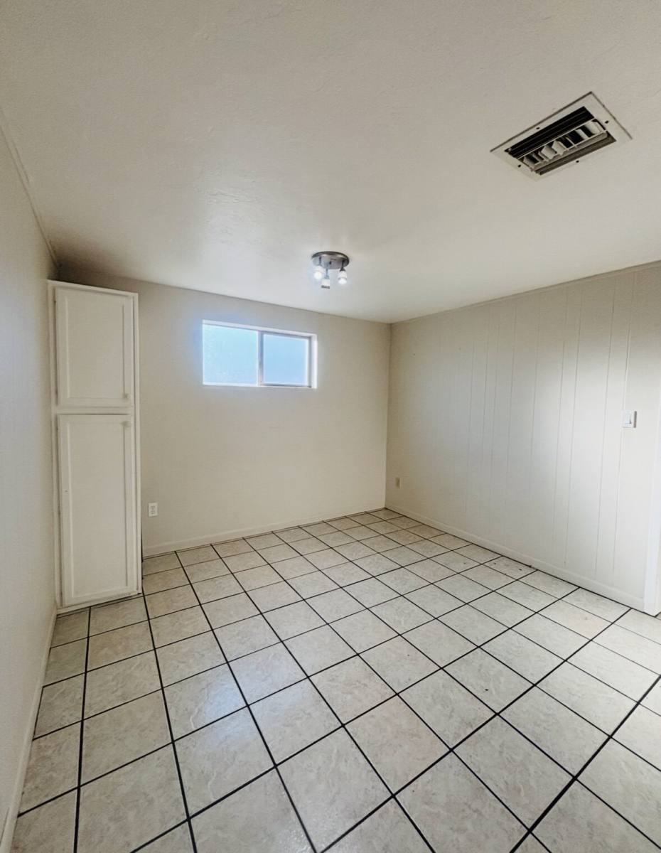 House for rent at 131 W Pastime Rd, Tucson, AZ 85705