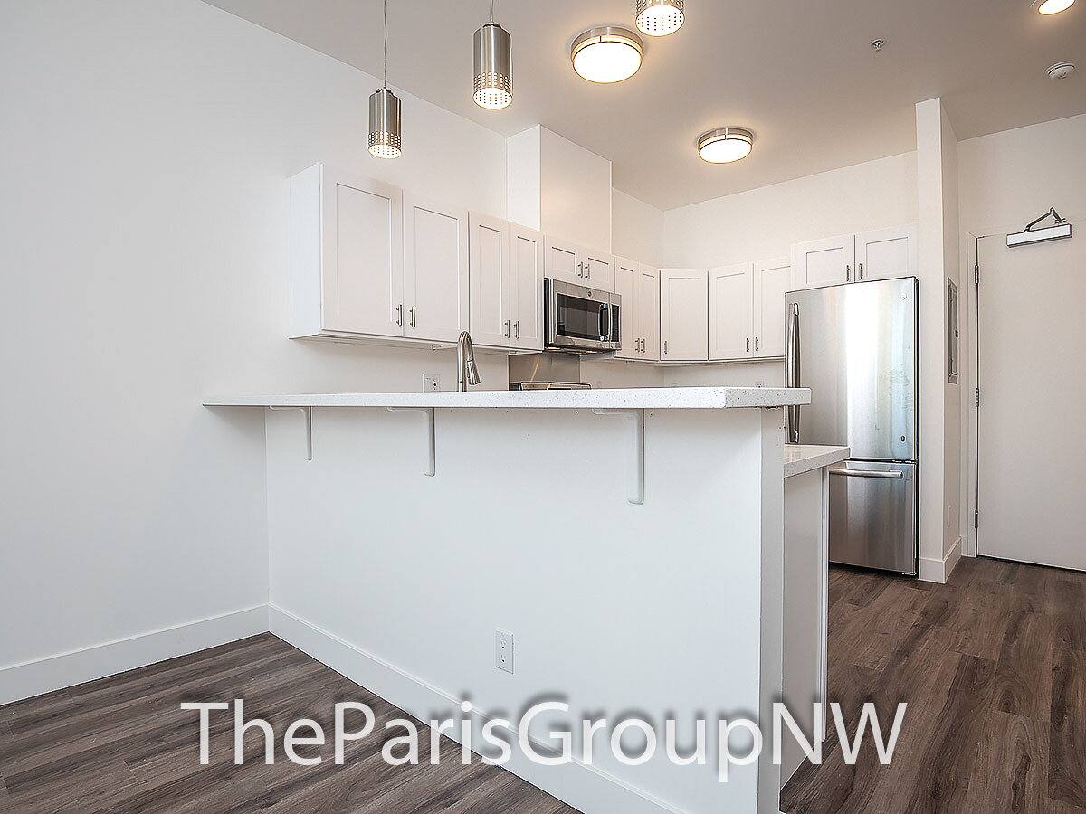 Apartment for rent at 3108 NE 145th St #203, Seattle, WA 98155
