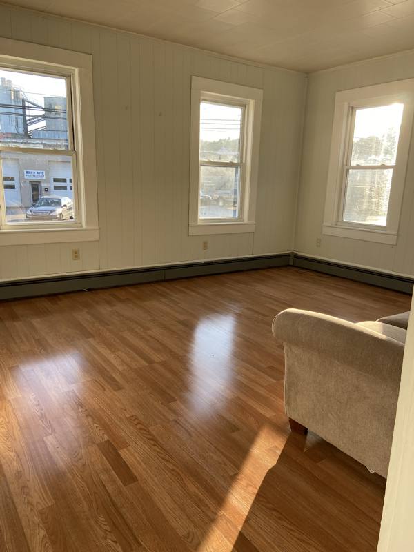 House for rent at 244 E Broadway, Gardner, MA 01440