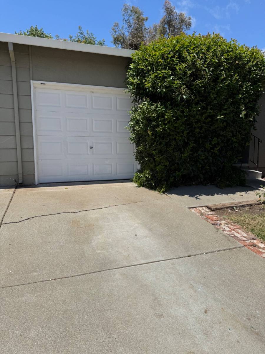 House for rent at 3818 Harbor St, Pittsburg, CA 94565