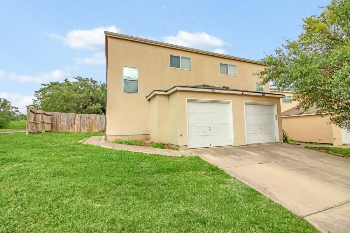 House for rent at 8036 Maverick Climb, San Antonio, TX 78250