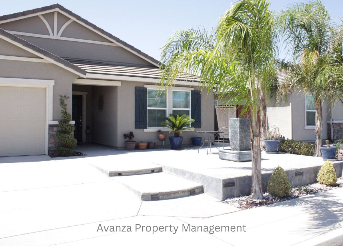 House for rent at 6857 E Cetti Ave, Fresno, CA 93727