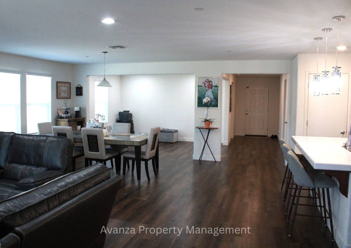House for rent at 6857 E Cetti Ave, Fresno, CA 93727