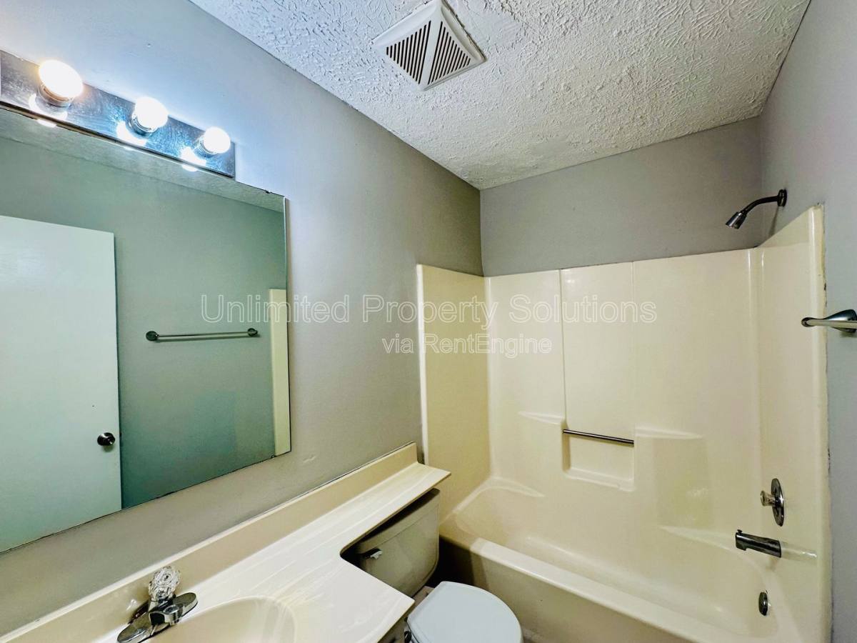 Condo for rent at 207 Sunn Aire Court #C, Wilmington, NC 28405