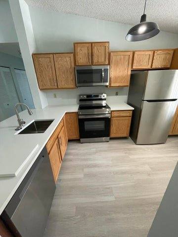 Condo for rent at 3350 Jaywood Terrace J221, Boca Raton, FL 33431