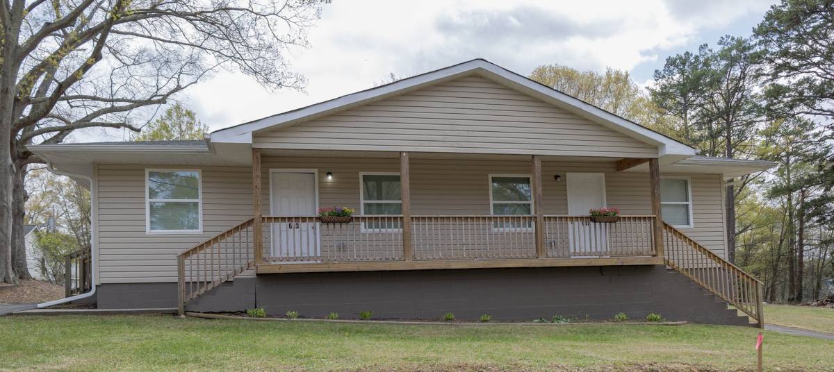 Apartment for rent at 613 W 4th Ave, Easley, SC 29640