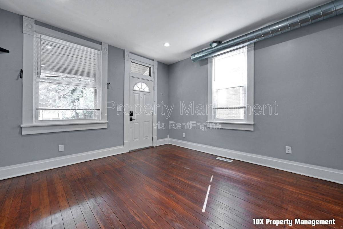 Apartment for rent at 309 Wilson Ave, Columbus, OH 43205