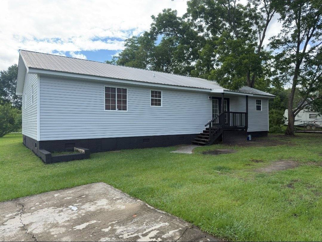 House for rent at 3109 Cabin St, Meigs, GA 31765