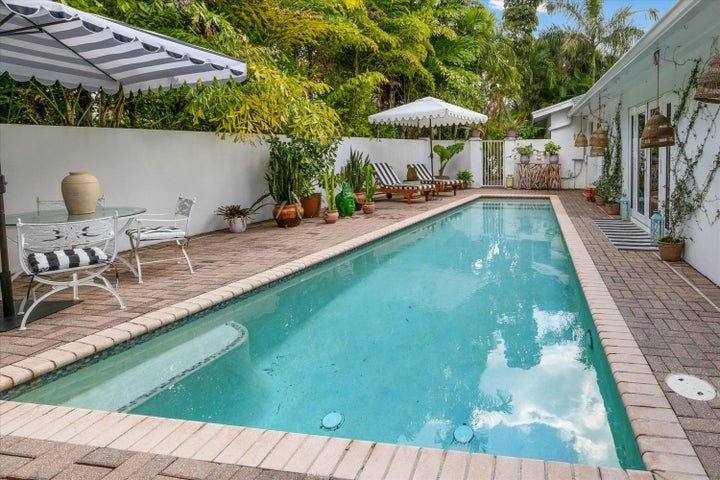 House for rent at 202 32nd St, West Palm Beach, FL 33407