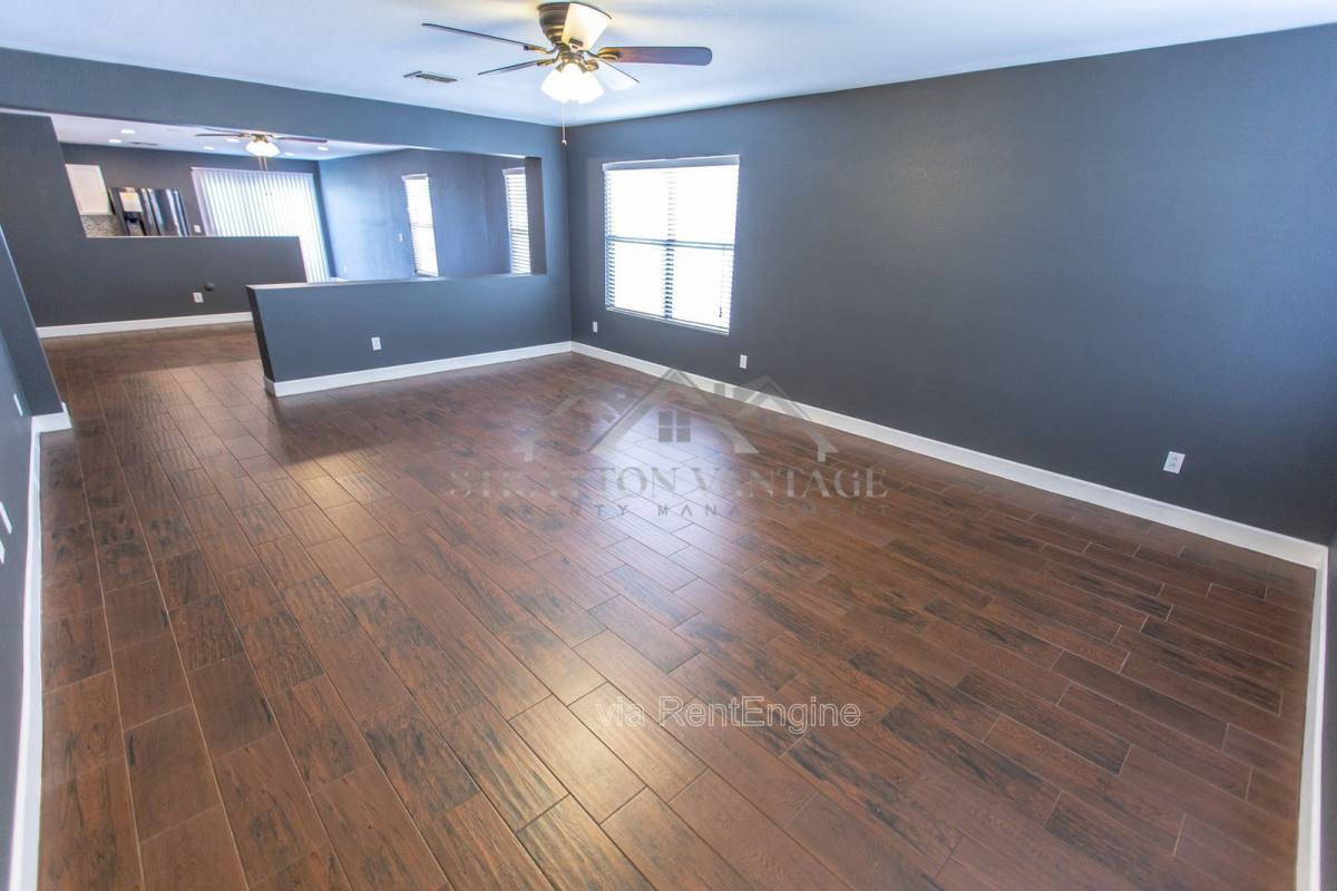 House for rent at 9630 W Kingman St, Tolleson, AZ 85353