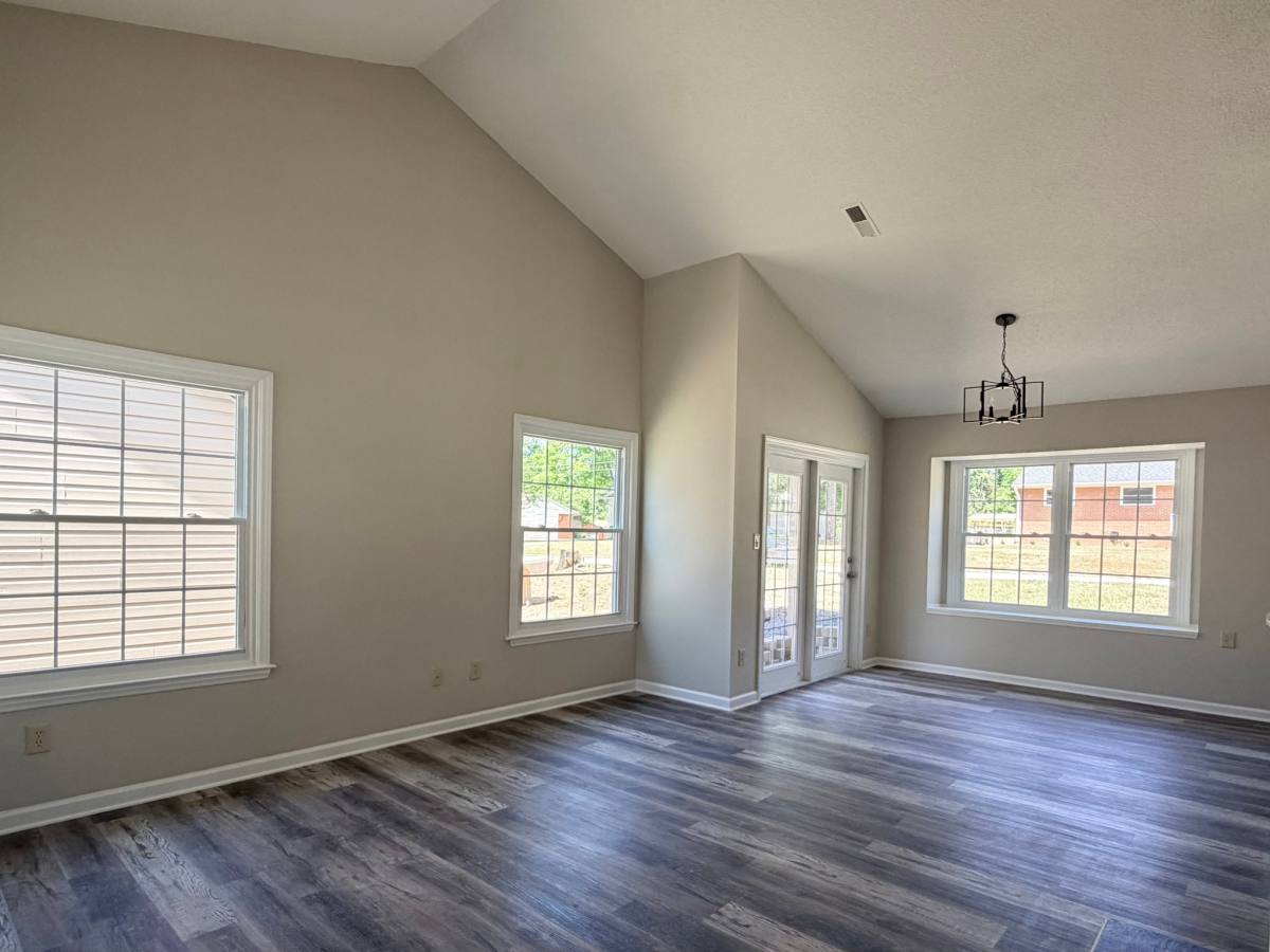 House for rent at 405 Amberly Dr, Jamestown, NC 27282