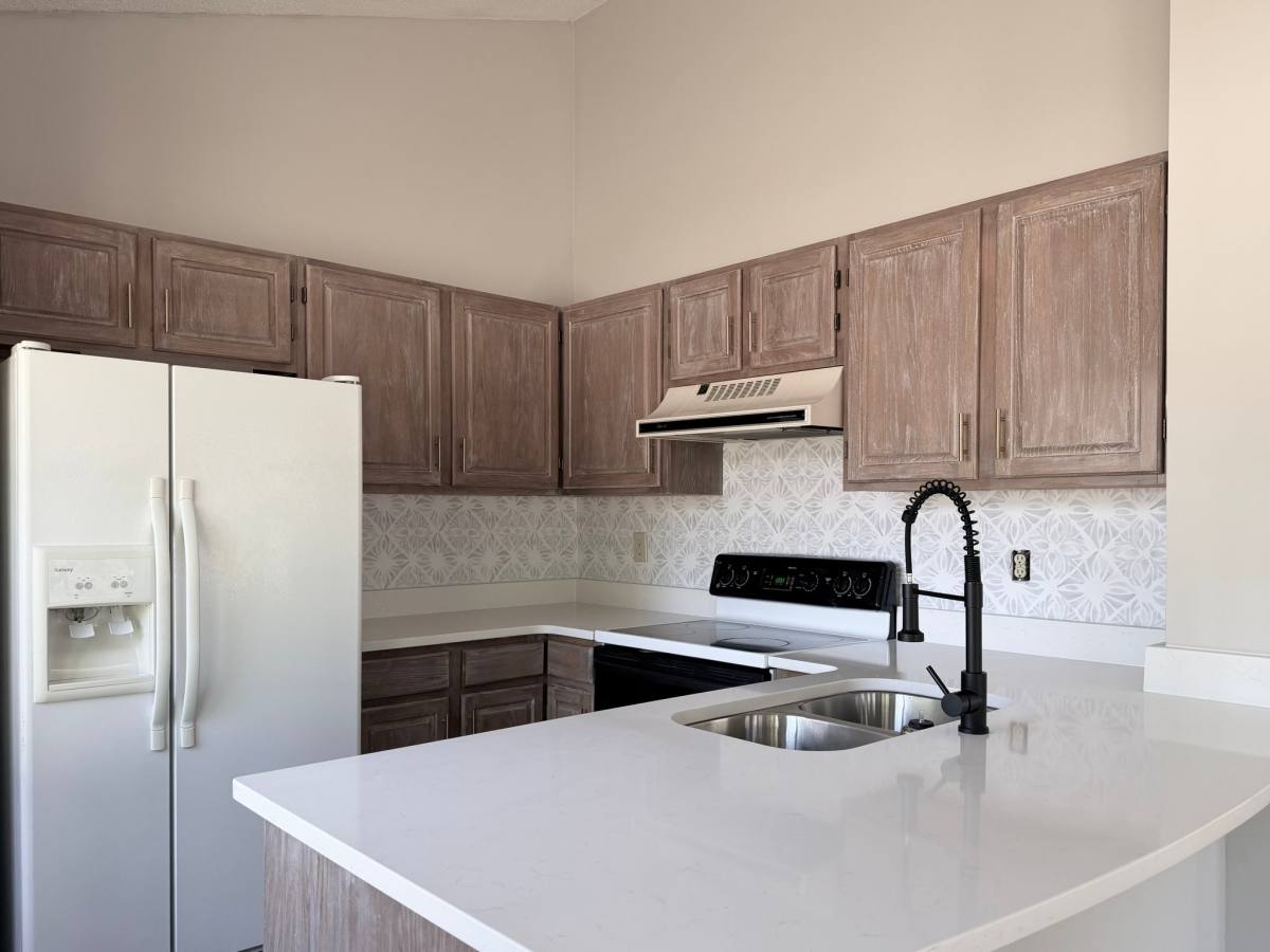 House for rent at 405 Amberly Dr, Jamestown, NC 27282