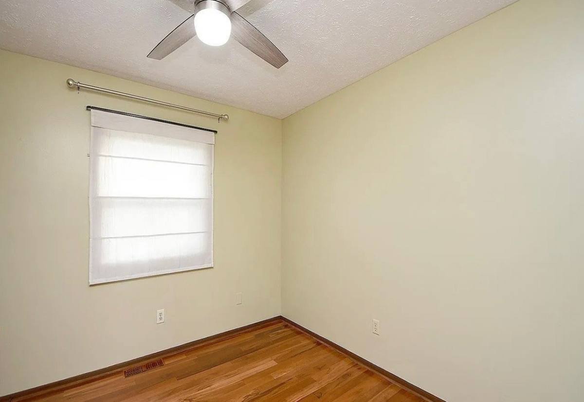 House for rent at 4955 Lakeshore Dr #1, Omaha, NE 68135