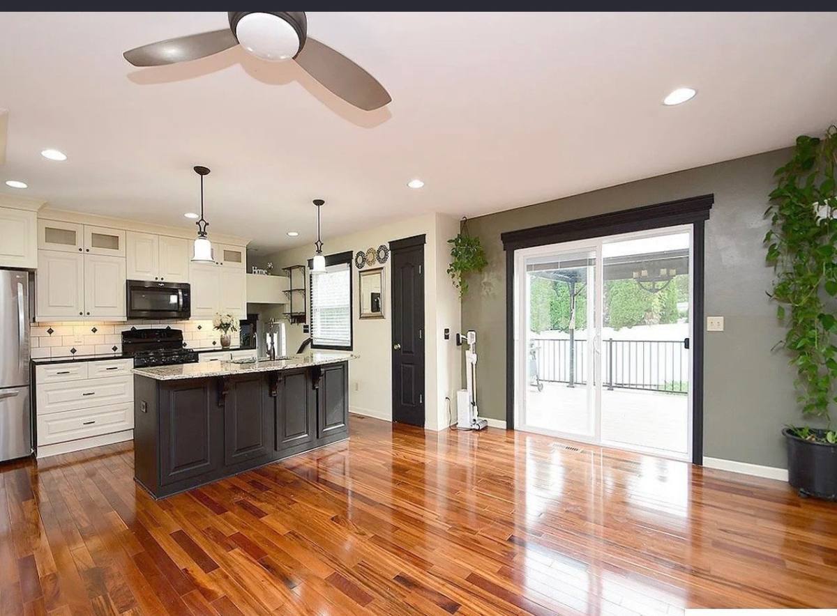 House for rent at 4955 Lakeshore Dr #1, Omaha, NE 68135