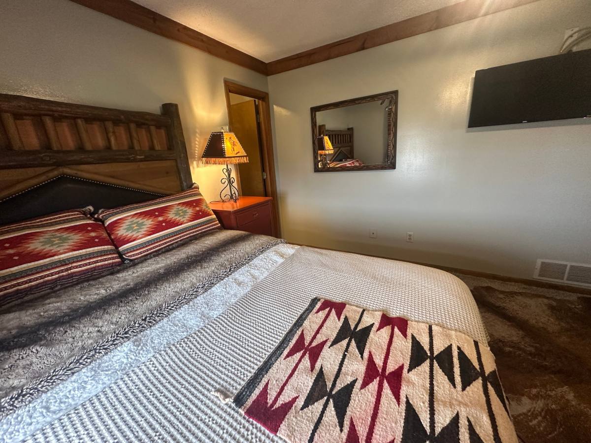 Apartment for rent at 13325 Brush Creek Rd #LAKE, Westmoreland, KS 66549