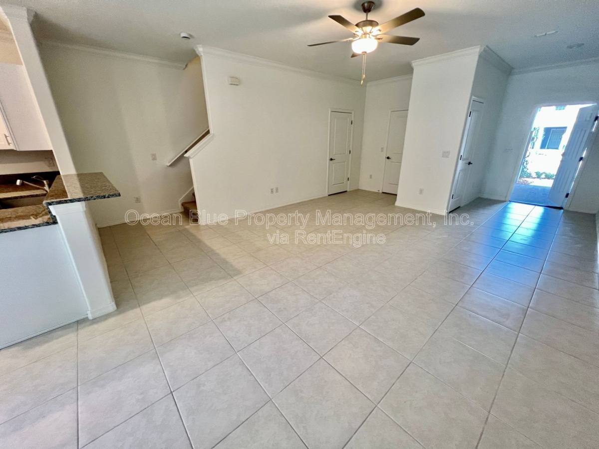 Townhouse for rent at 30728 Veridian Way, Wesley Chapel, FL 33543