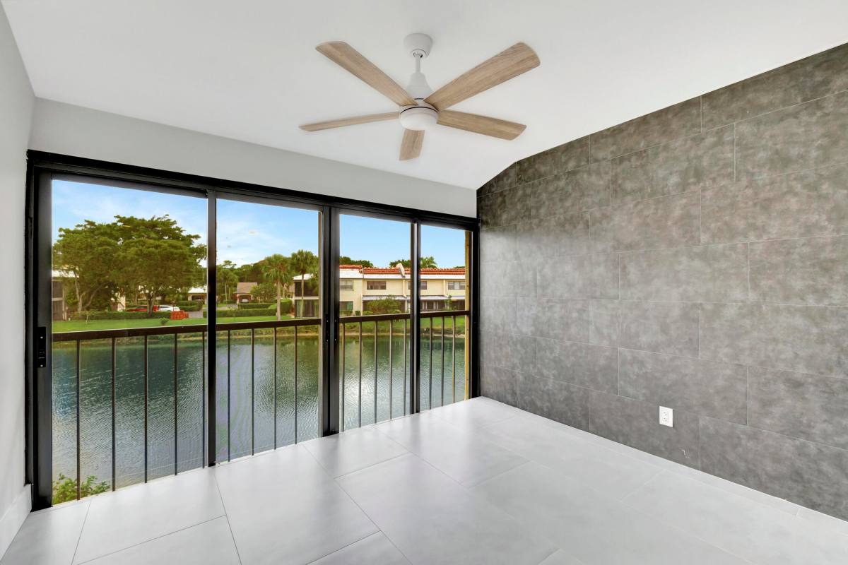 Apartment for rent at 7898 Eastlake Dr #7D, Boca Raton, FL 33433