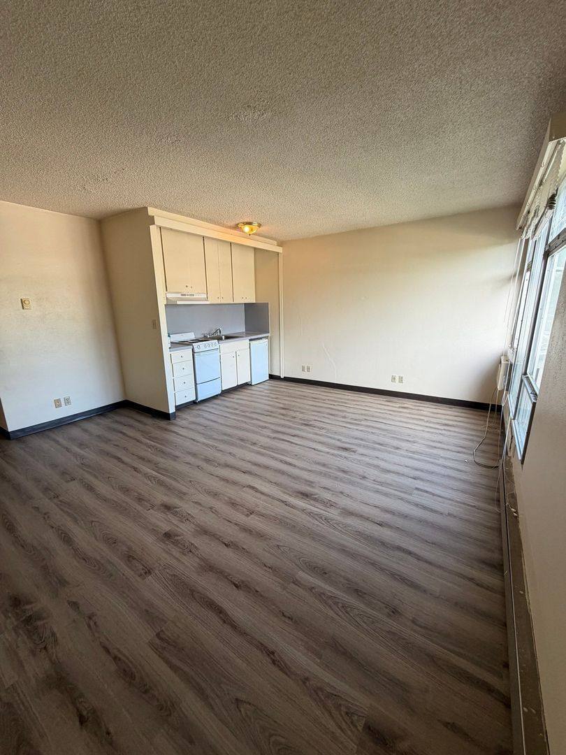Apartment for rent at 1313 Lincoln St #304, Eugene, OR 97401
