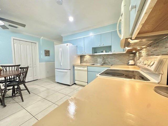 Apartment for rent at 13619 57th Place N, West Palm Beach, FL 33411