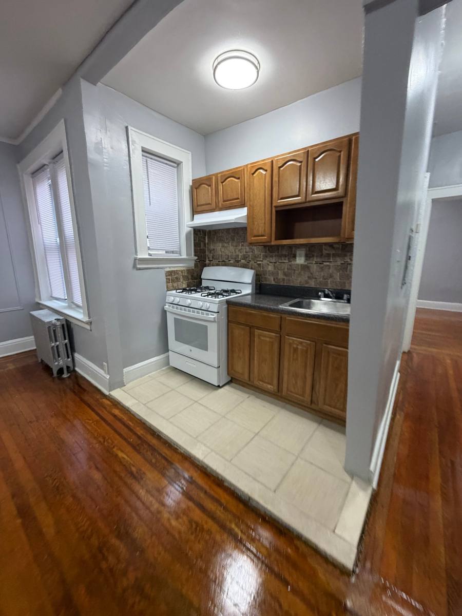 Apartment for rent at 227 N Oraton Parkway #307, East Orange, NJ 07017