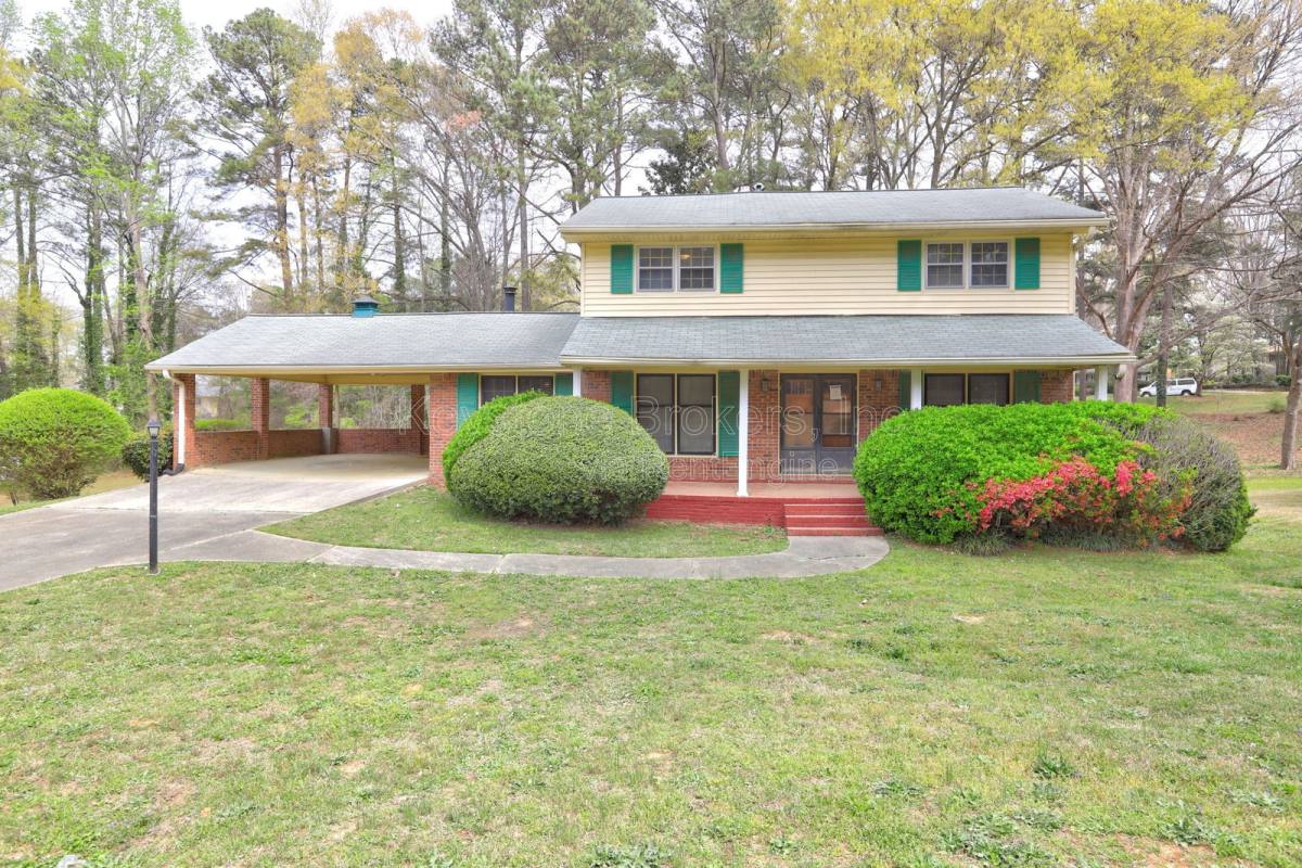 House for rent at 3635 Las Olas Dr, Atlanta, GA 30349