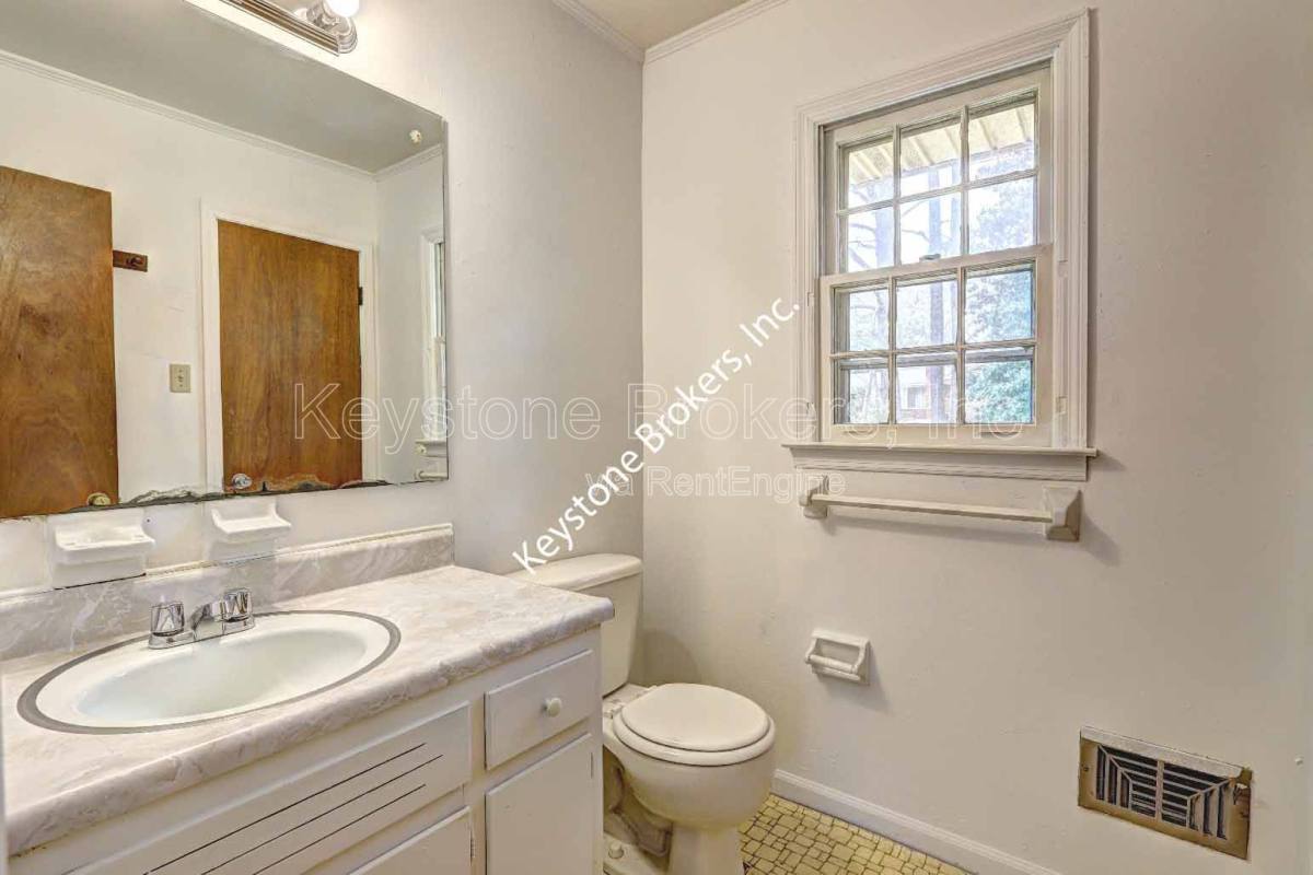 House for rent at 3635 Las Olas Dr, Atlanta, GA 30349