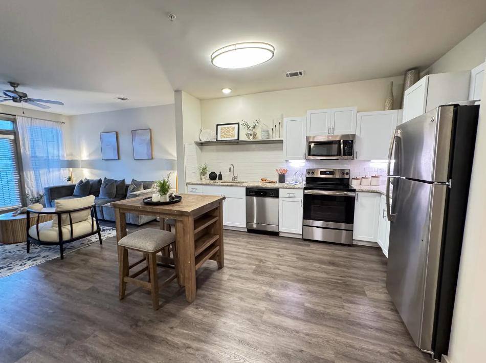 Apartment for rent at Station Nine at Erwin Square, 2211 Hillsborough Rd, Durham, NC 27705