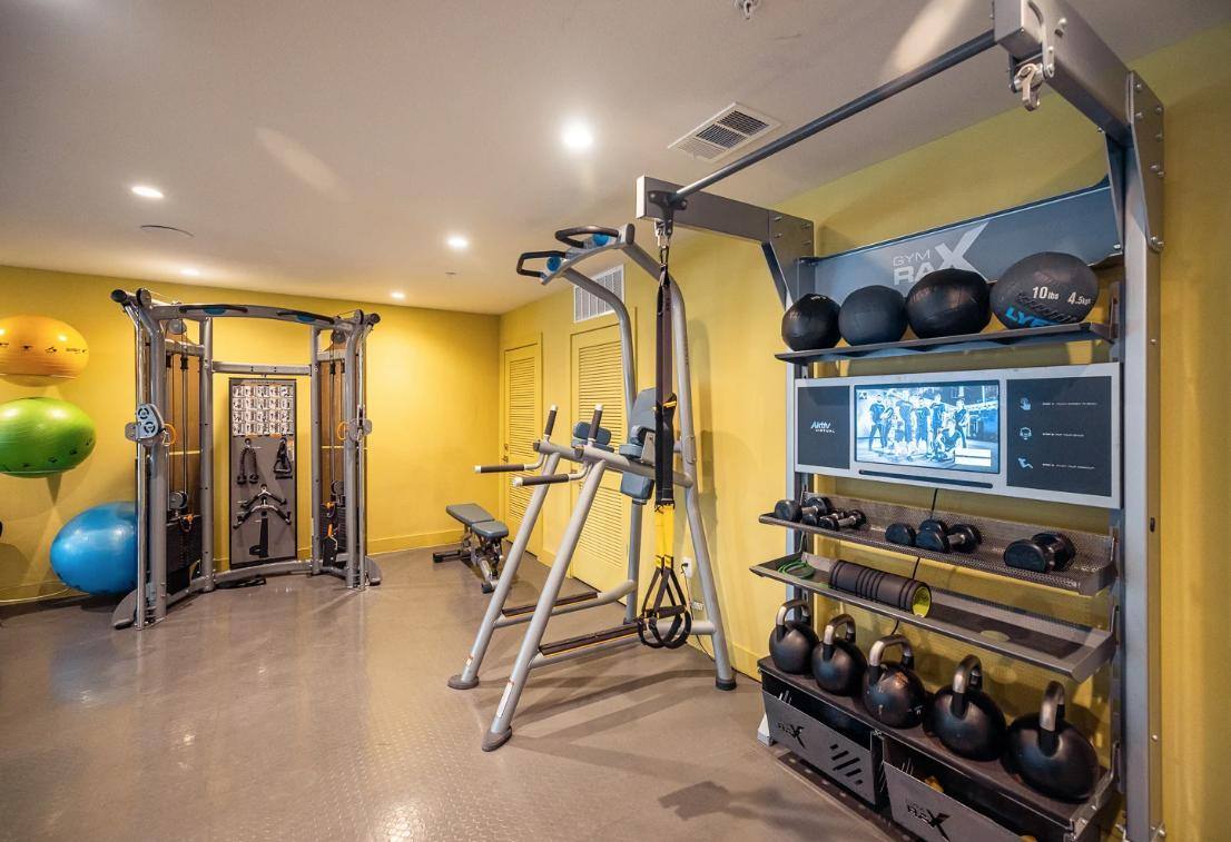 Apartment for rent at Alexan Summit, 1424 Summit Ave, Fort Worth, TX 76102