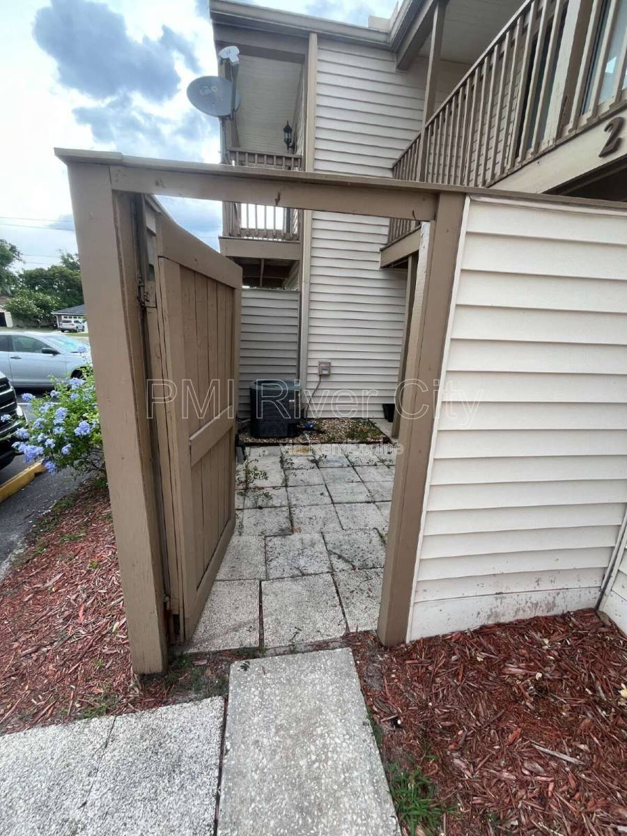 Condo for rent at 2300 Twelve Oaks Dr #F2, Orange Park, FL 32065