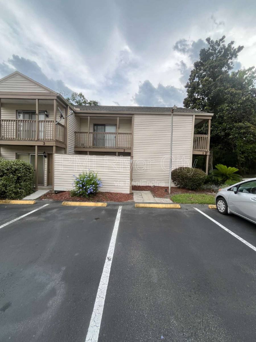 Condo for rent at 2300 Twelve Oaks Dr #F2, Orange Park, FL 32065