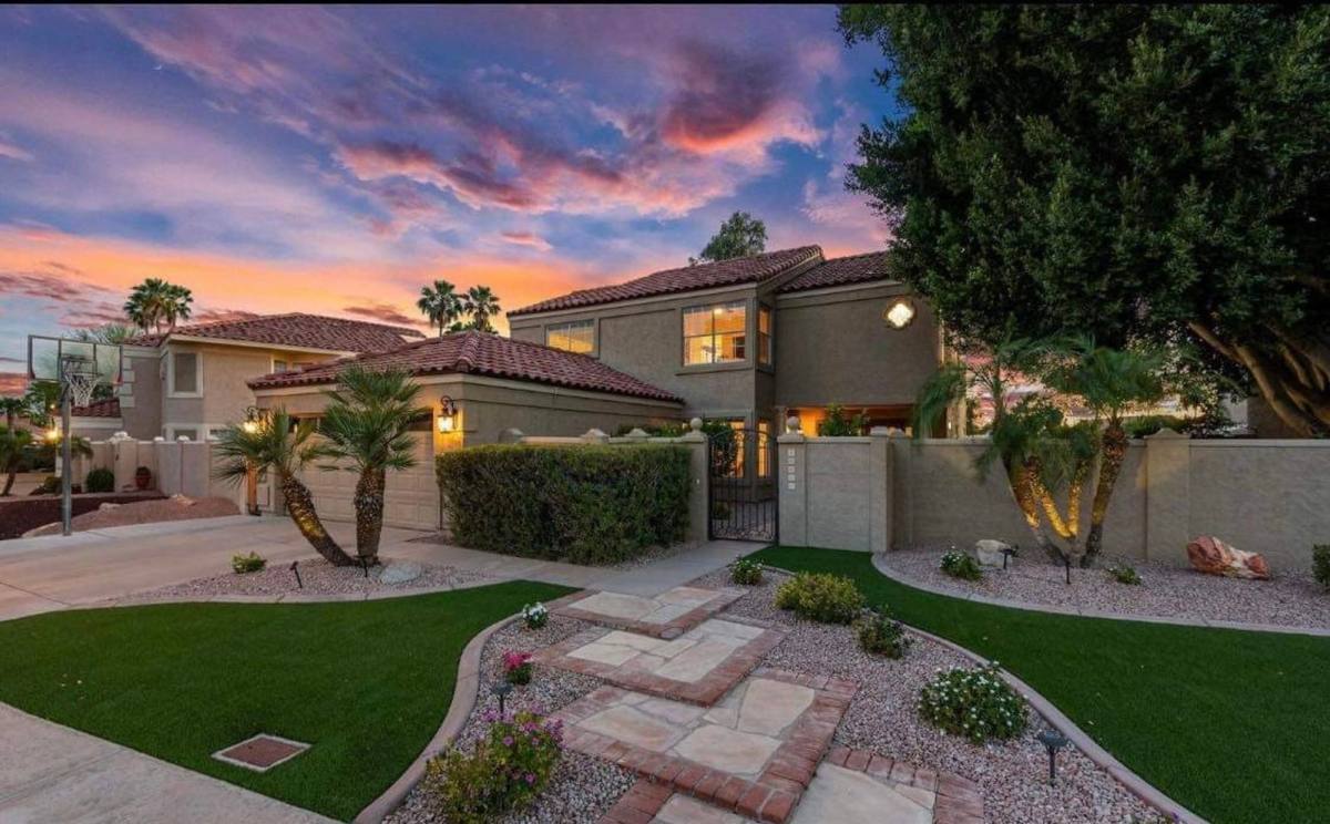 House for rent at 18820 N 68th Ave, Glendale, AZ 85308