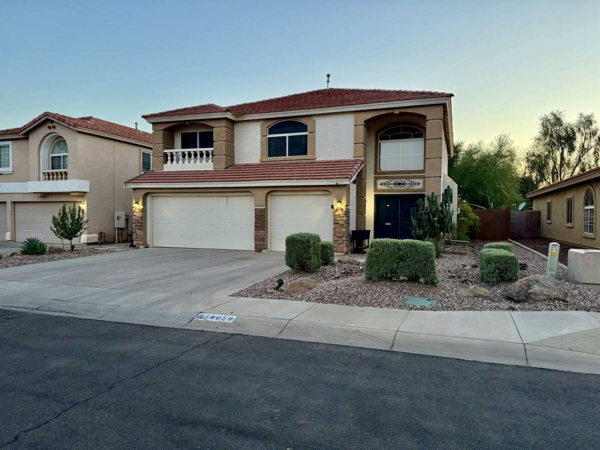 House for rent at 14058 N 158th Lane, Surprise, AZ 85379
