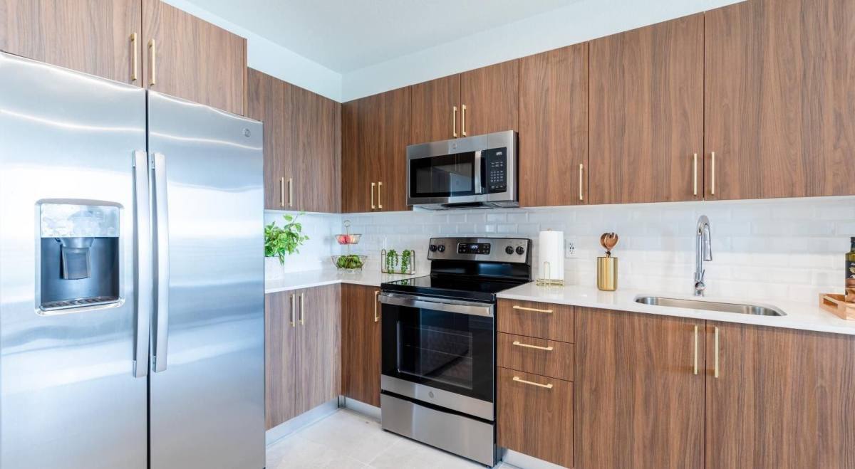 Apartment for rent at 2001 Van Buren St, Hollywood, FL 33020