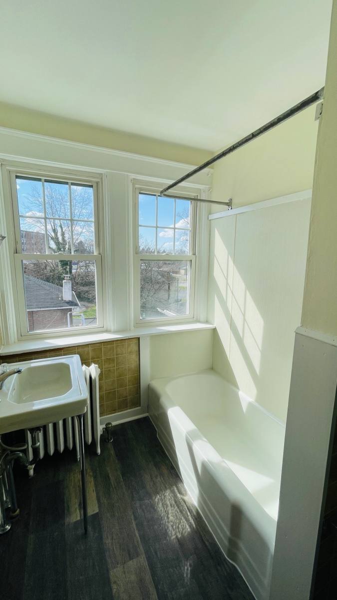 Apartment for rent at 724 Main St #3, Phoenixville, PA 19460