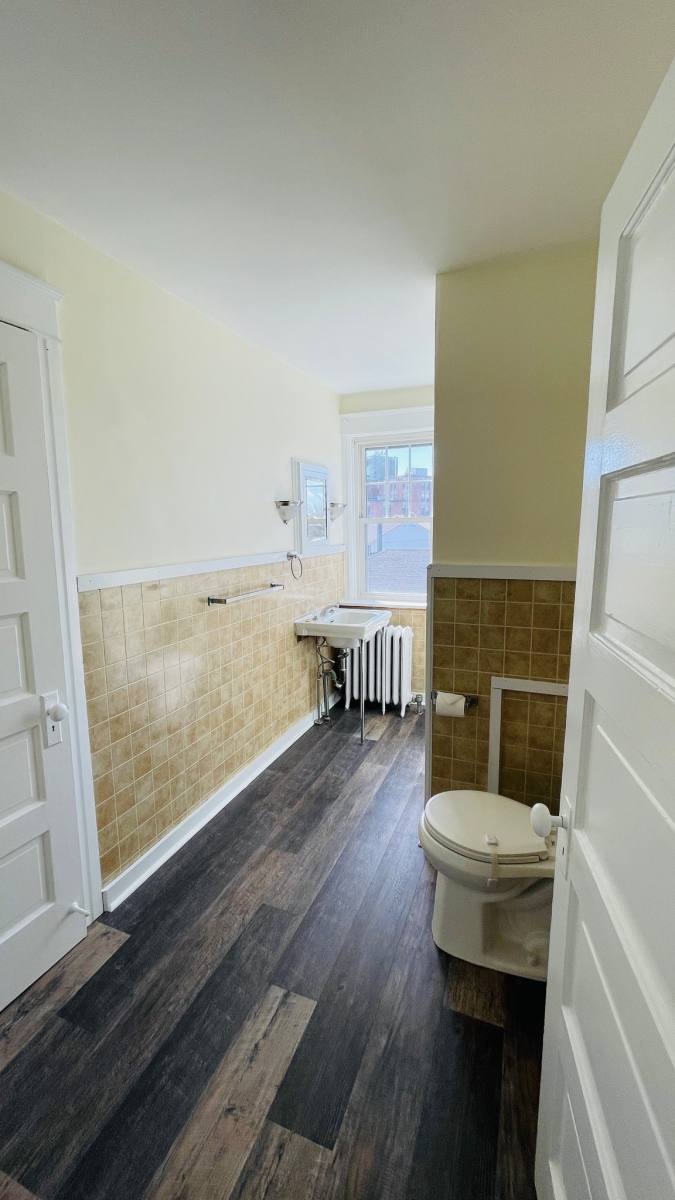 Apartment for rent at 724 Main St #3, Phoenixville, PA 19460