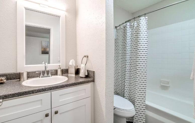 Apartment for rent at City Heights North, 8501 Candlewood Dr, Oklahoma City, OK 73132