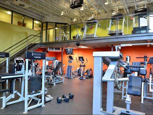 Apartment for rent at The Pavilion, 5441 N E River Rd, Chicago, IL 60656
