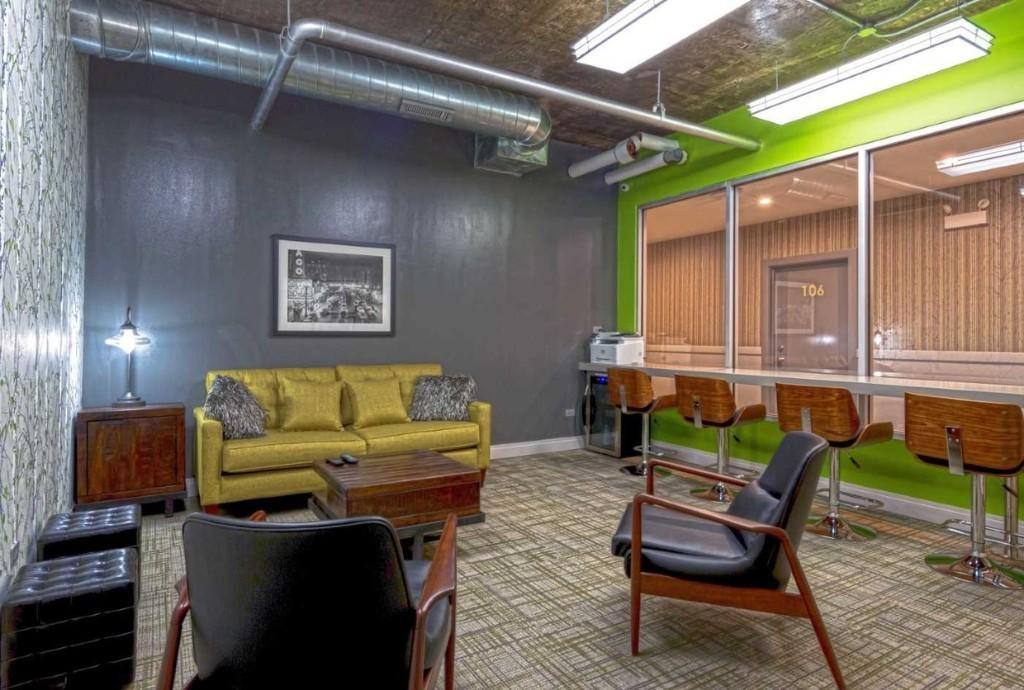 Apartment for rent at 4600 N Clarendon Ave, Chicago, IL 60640