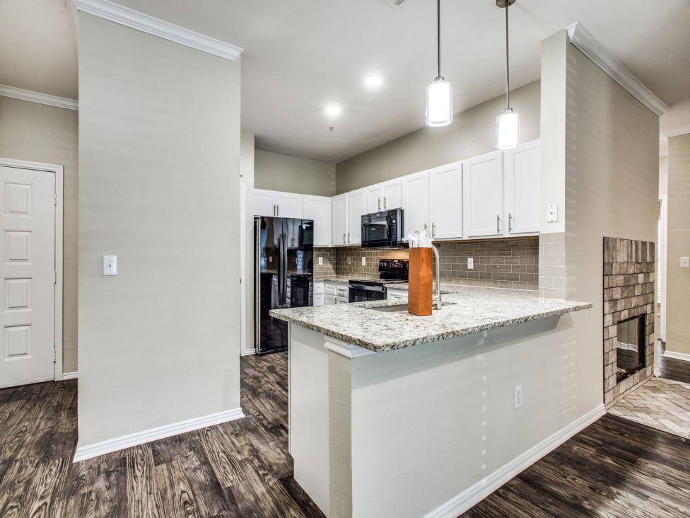 Apartment for rent at Canyons, 2751 River Park Dr, Fort Worth, TX 76116