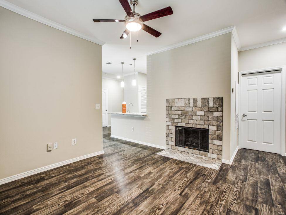 Apartment for rent at Canyons, 2751 River Park Dr, Fort Worth, TX 76116