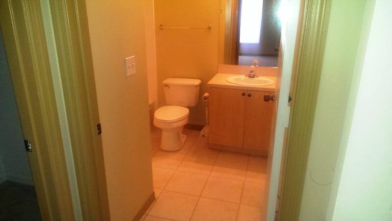 Apartment for rent at 10276 Fox Trail Rd S, West Palm Beach, FL 33411